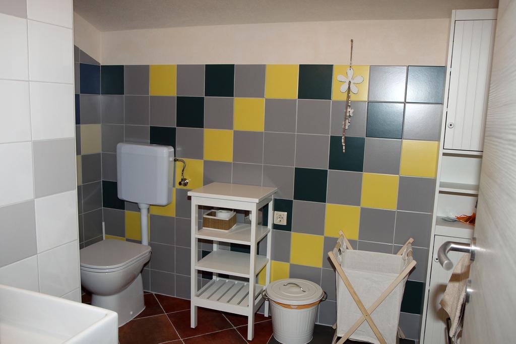 Apartma Obrh Smarjeske Toplice Exterior photo
