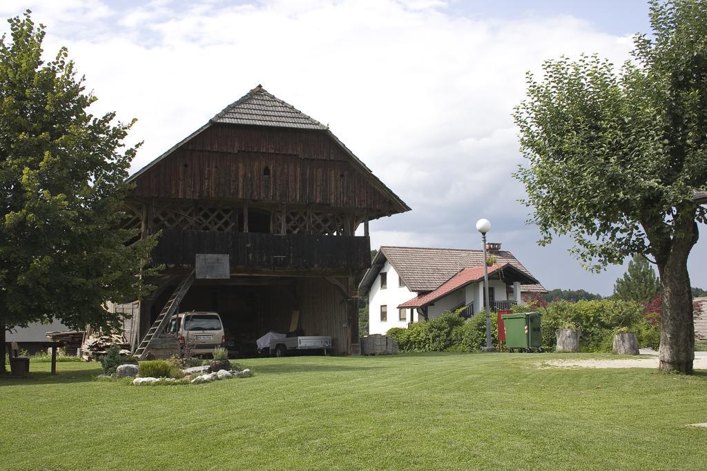 Apartma Obrh Smarjeske Toplice Exterior photo
