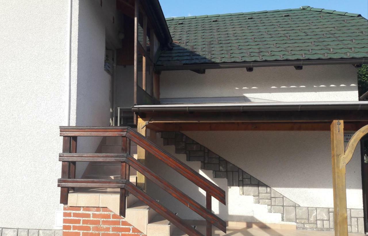 Apartma Obrh Smarjeske Toplice Exterior photo